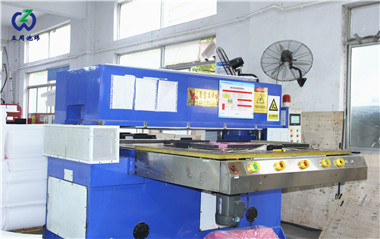 对比|传统缓冲包装材料 V S 新型环保包装泡棉材料