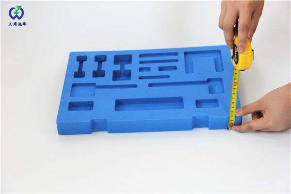 防火泡棉不会燃烧的原理