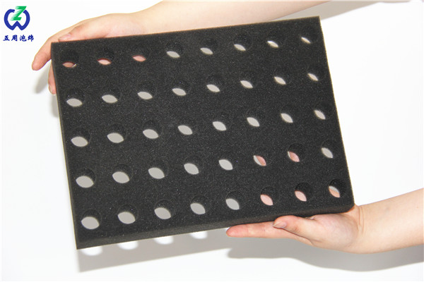 一文带你了解粗孔海绵的特点