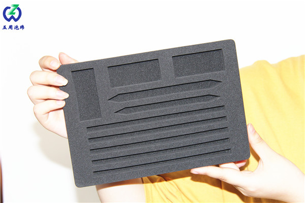 海绵冲压成型的四大特征