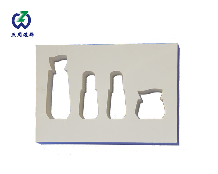 如何加工异形EVA泡棉内衬