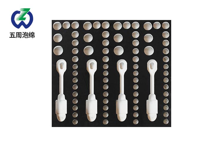 异型EVA内衬雕刻成型的特点