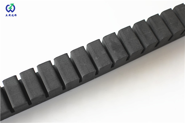 EVA内衬在新能源领域的应用