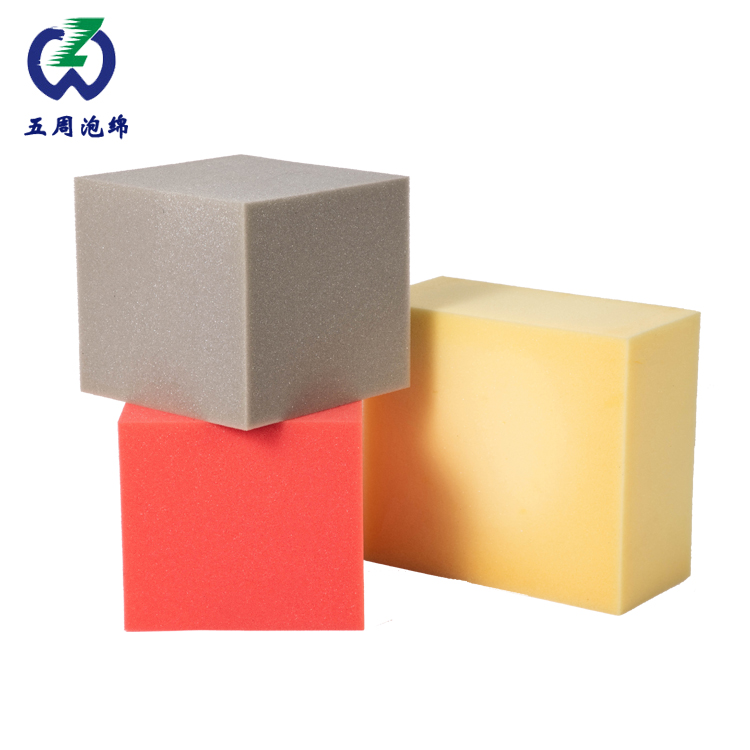 游乐场选购彩色的海绵块时需要注意什么？