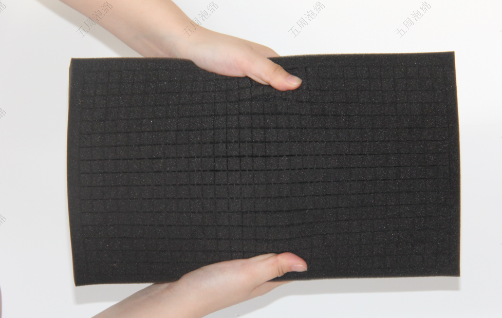 解密PU海绵：被低估的高性能材料应用新边界