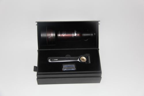 男士理容品牌升级指南：某轻奢品牌靠 EVA 泡棉内衬实现开箱体验与破损率双优的客户案例