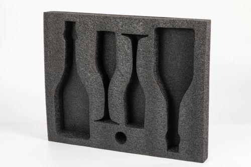 10 年以上老客户扎堆，五周泡棉凭啥