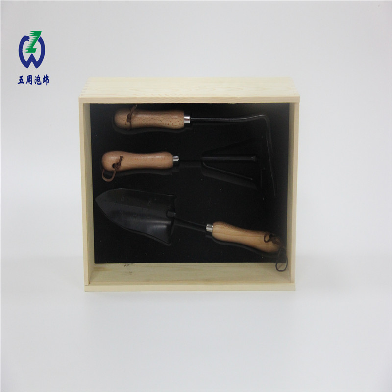 园艺工具套装包装：EVA泡棉内衬的精准适配与质感升级