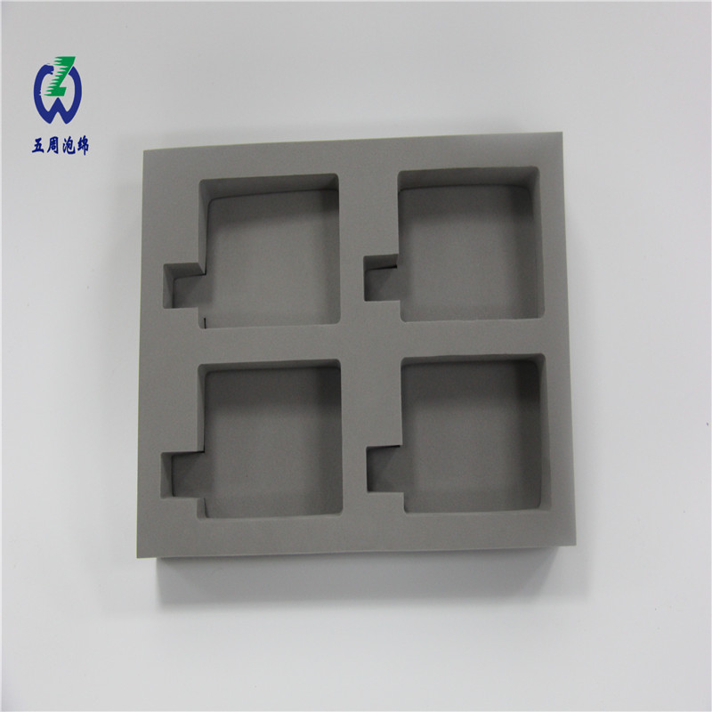 四宫格多件产品包装：EVA泡棉内衬的规整分区与高效防护