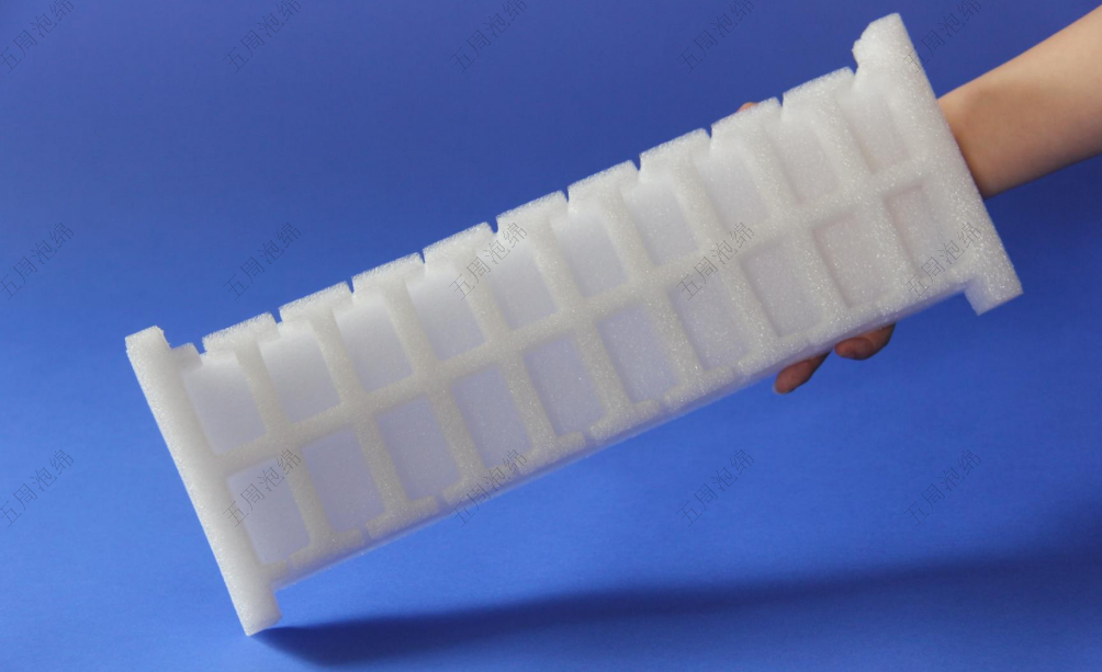 长条形珍珠棉托盘：口服液瓶的批量周转方案