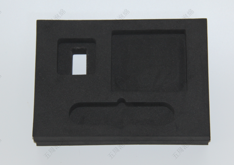 多件小型设备 EVA 内衬：精准分区与缓冲防护的实用方案