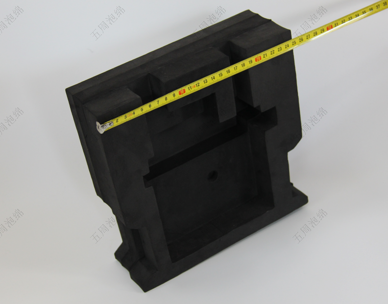 大型设备底座EVA内衬：强支撑与防震缓冲的工业级方案