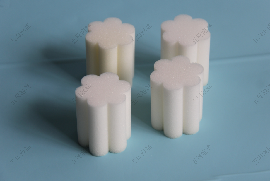 花朵形海绵内衬组件：异形设备的 “功能缓冲件”