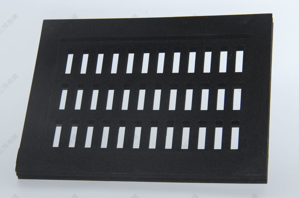 批量小型元件 EVA 内衬：高效收纳与通风防护的电子方案