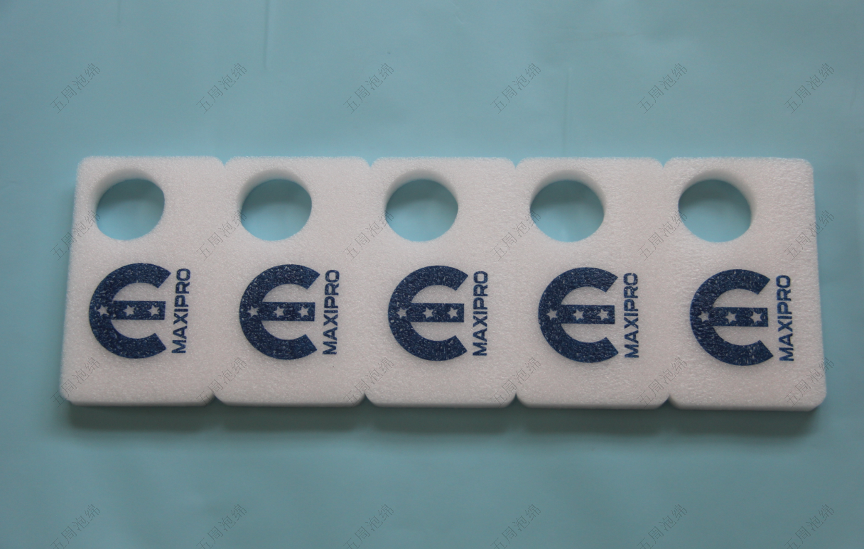 带印刷标识五孔珍珠棉分隔板：跨境小瓶装产品的合规包装方案