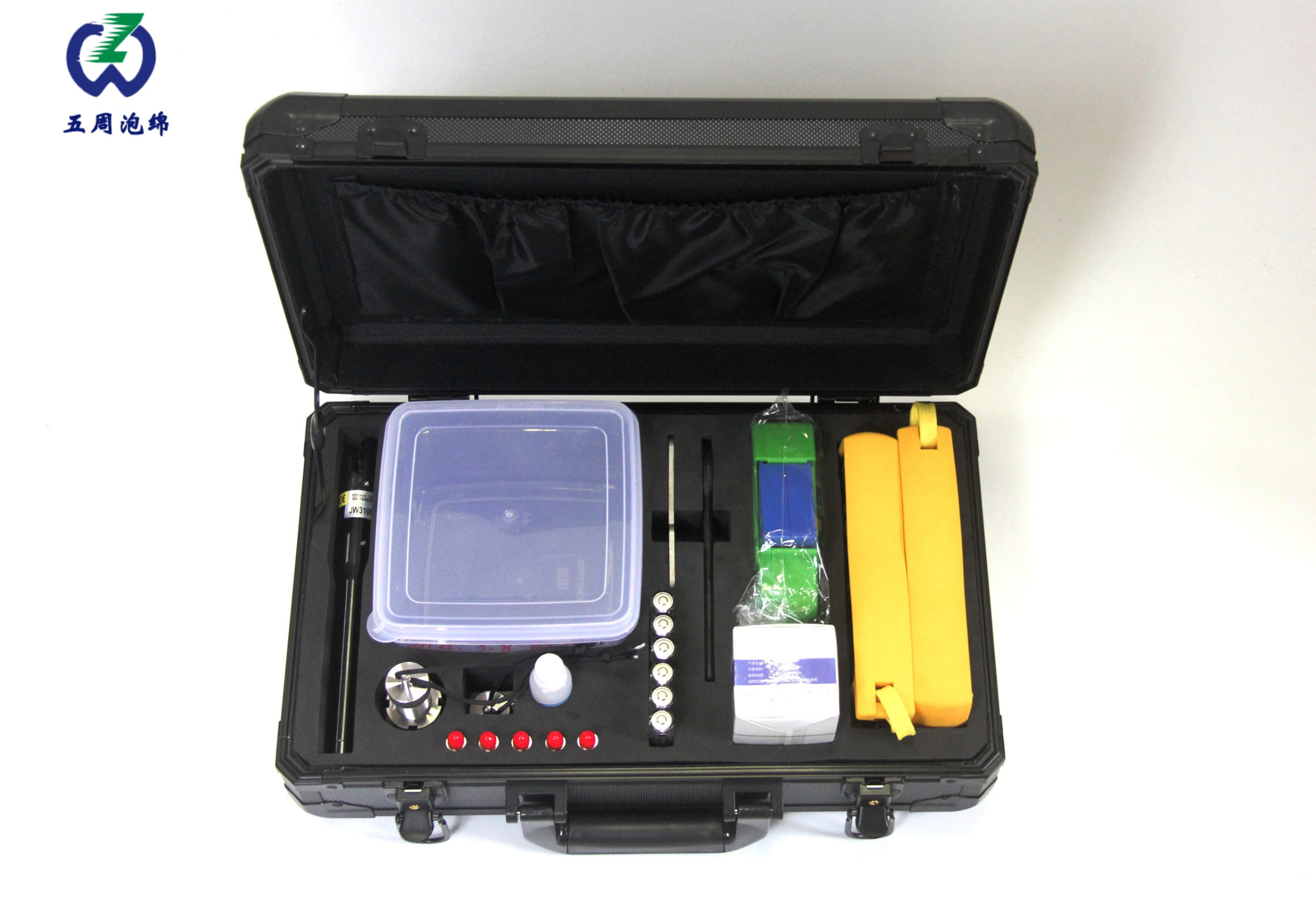 精密检测仪器箱 EVA 内衬：全场景防护与高效收纳的专业方案