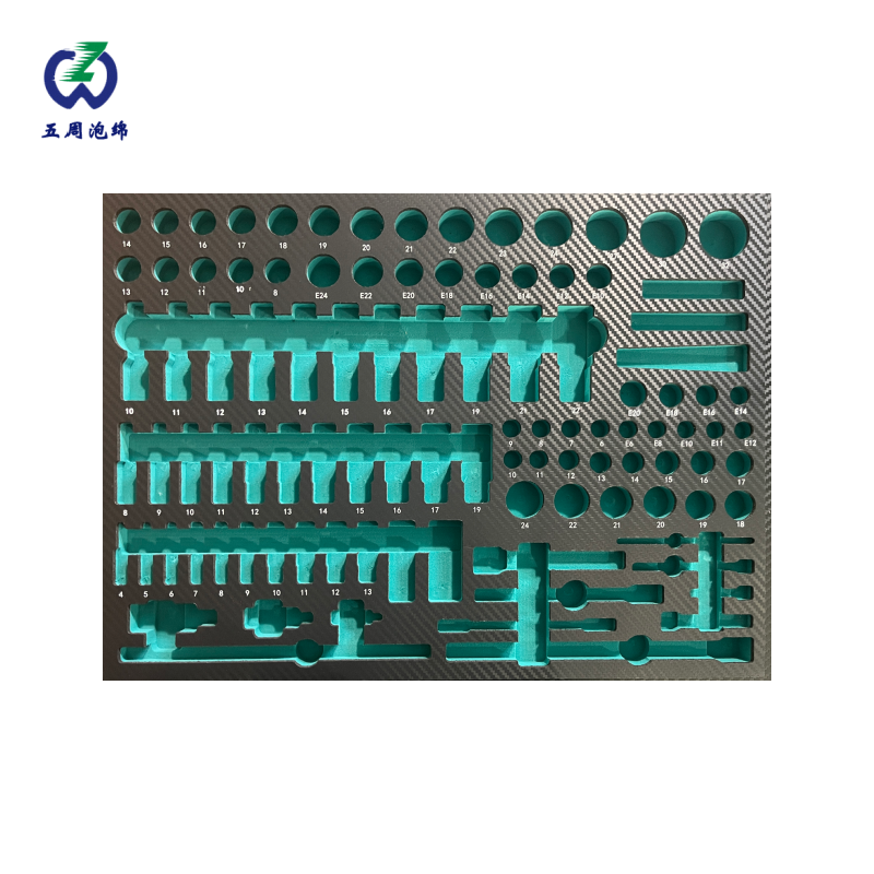 青绿色精密零件 EVA 内衬：多规格适配的电子方案