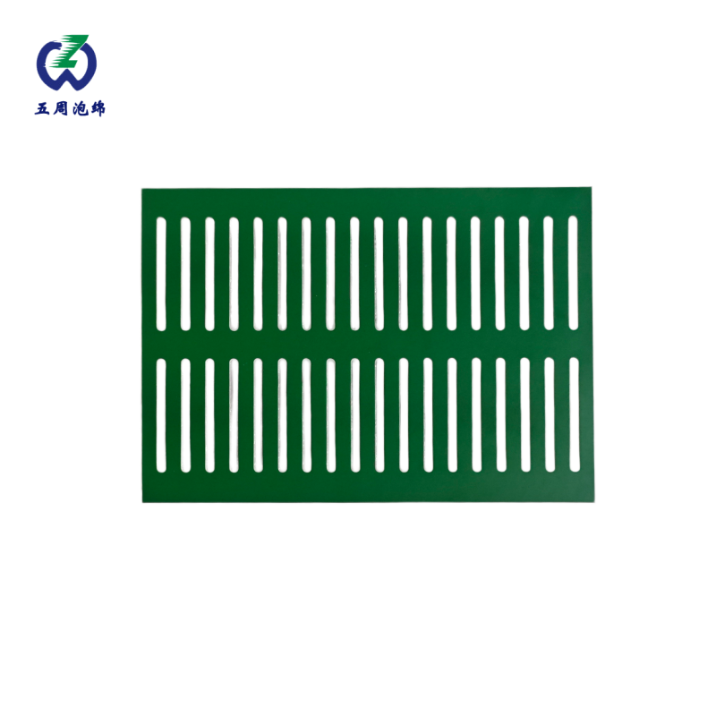 绿色长条镂空珍珠棉托盘：电子薄件的高效防叠防护方案